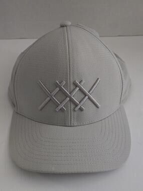 RHONE Change Up Golf Performance Hat Cap Gray Snap Back Classic Sports USA Beach
